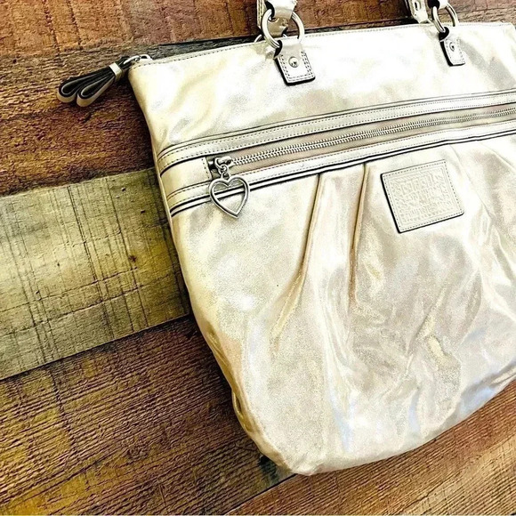 Coach Rare Poppy Metallic Gold Champagne Tote - Picture 4 of 13
